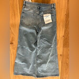 New Frame Le Palazzo Crop 28